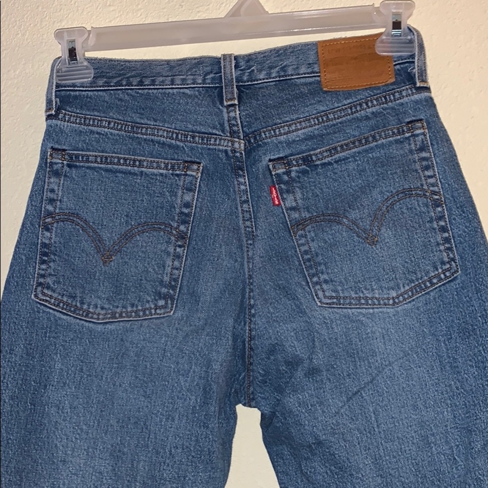 levi’s wedgie jeans!